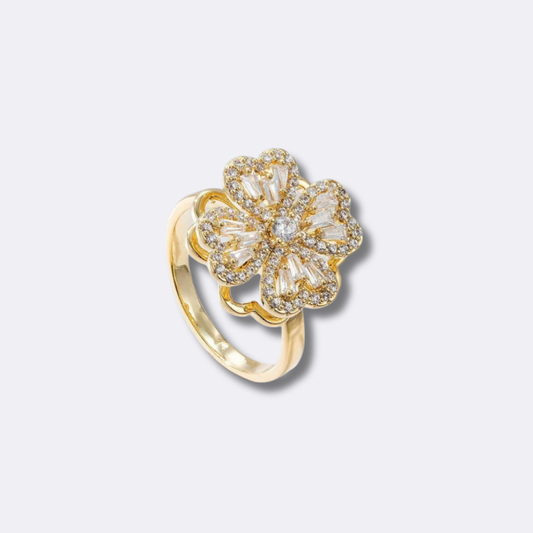 Clover Anxiety Ring™