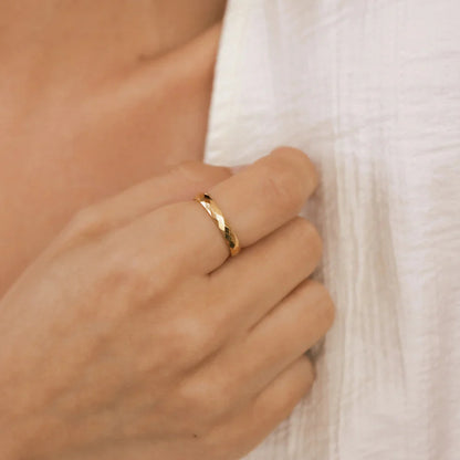 Band Anxiety Ring™